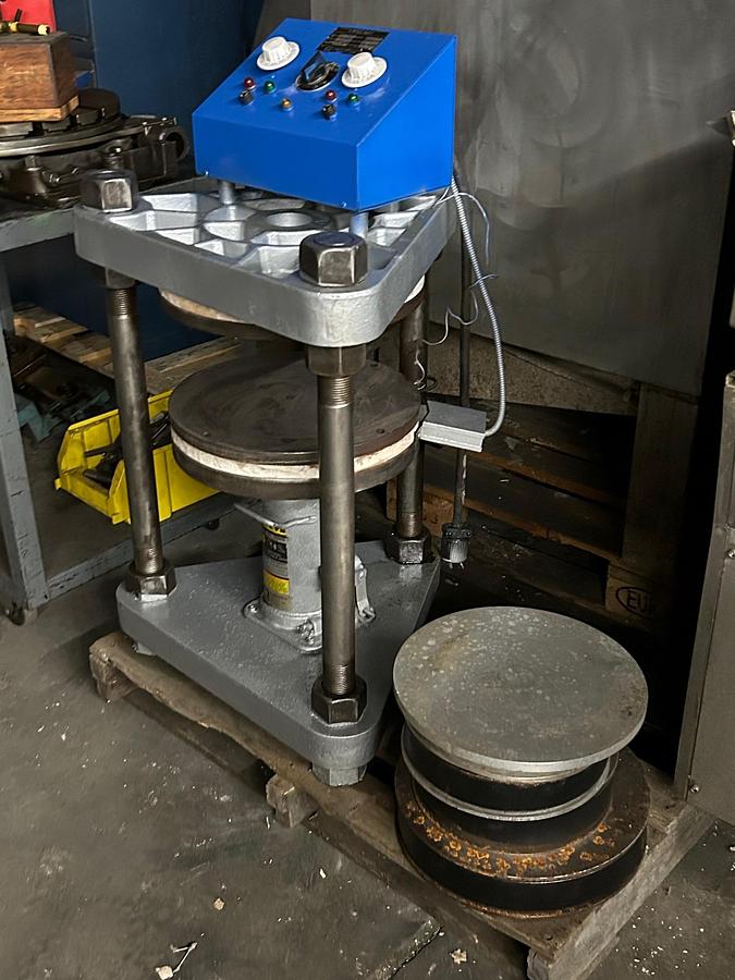 Used TEKCAST Precision 3-Post 14" platen Vulcanizing Press for White Metal Rubber Mold Spin Casting