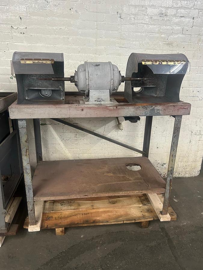 Used Dual Polishing Benches (4-Station System) with Baileigh DC-1450C 2HP Dust Collector