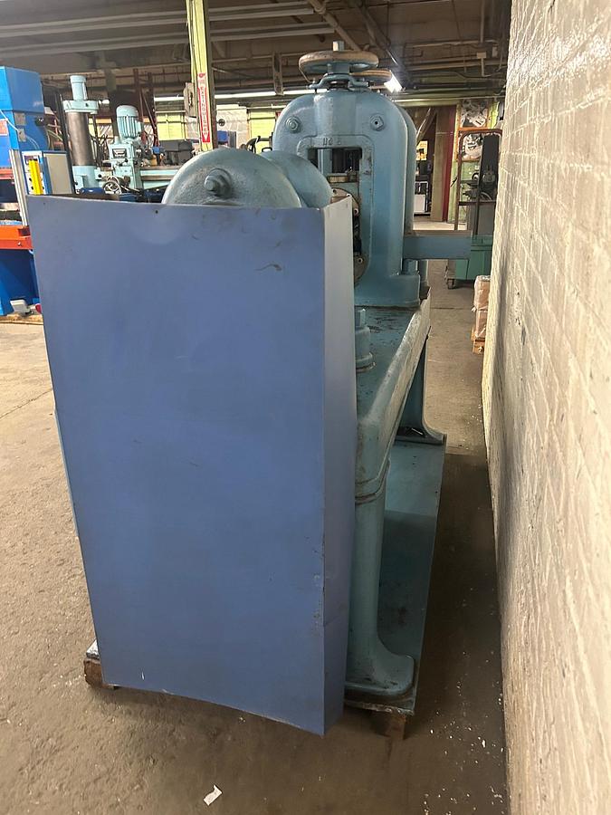 Used Mossberg & Granville 9" x 6" Heavy-Duty Power Industrial Breakdown Rolling Mill No. 5