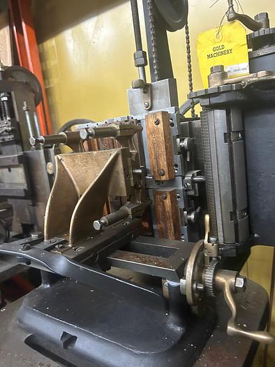 Used 0347-385 Kenloc Model 10 Straight Line Engine Turning Machine