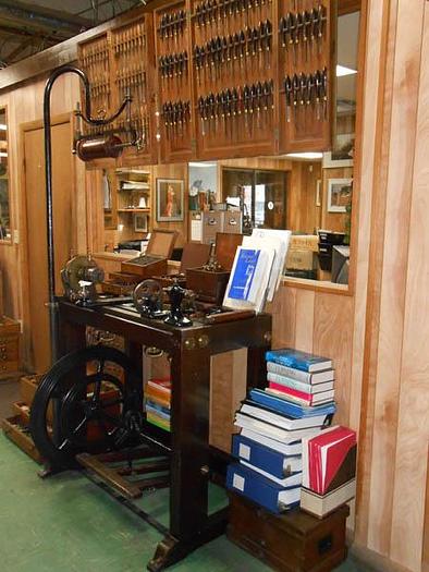 Used 6771-385 Holtzapffel & Company Ornamental Turning Lathe – Accessories