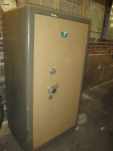 Used 9276-375 Fichet-Bauche Vault Safe with Combination Lock & Key