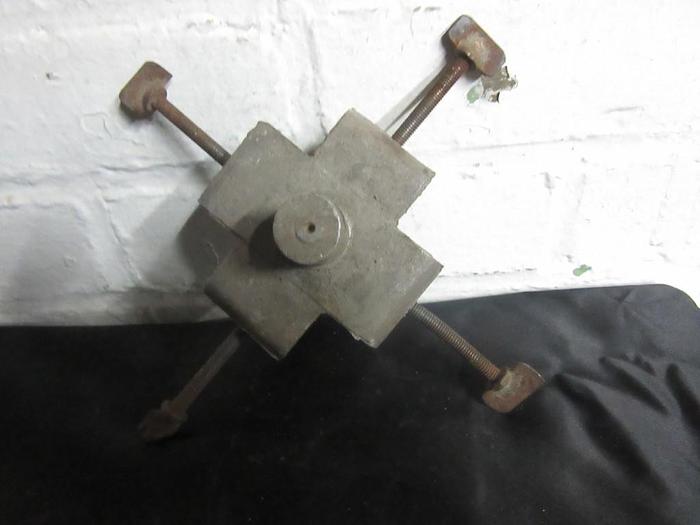 Used 1862-385 RARE ANTIQUE ORNAMENTAL & ENGINE TURNING WORK HOLDING VISE