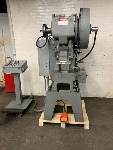 Used 5912-220 Minster Press 16 Ton Type B1-16 1″ Stroke OBI Air Clutch/Air Brake Stamping Press