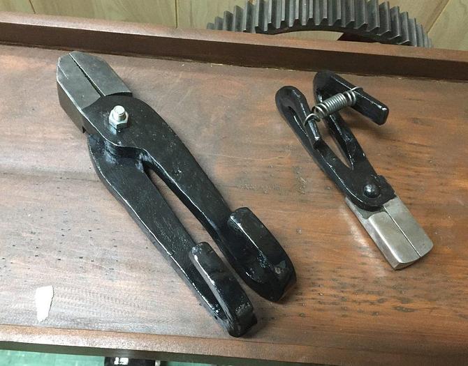 Used 2786-385 Antique Wire Single Draw Bench Circa 1890