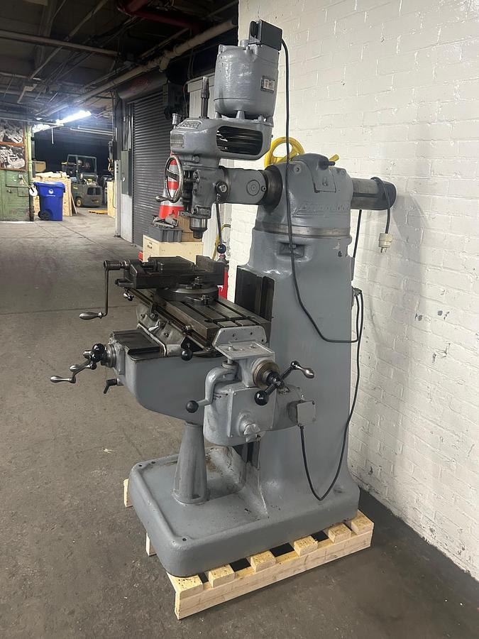 Used Bridgeport 9" x 32" 1/2 HP, 6-Speed Ram Type Vertical Milling Machine