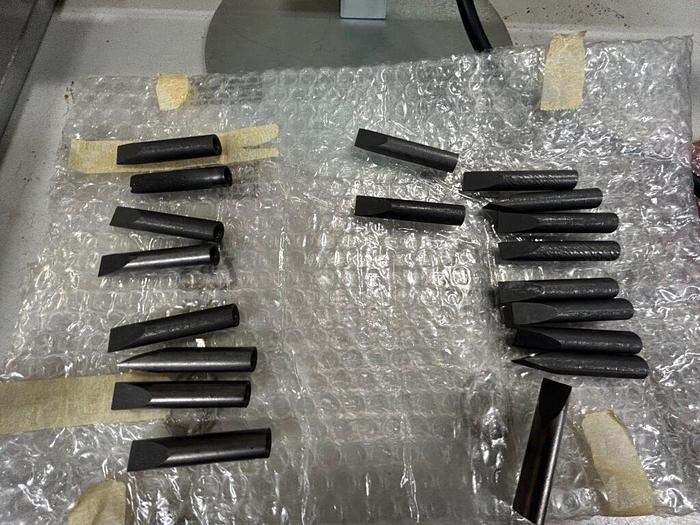 Used 3933-700 Daisy SRL TC-02 Jewelry Gold Sprue Cutting Machine