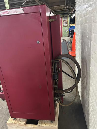 Used Neutec J10 B - Vacuum Induction Casting Machine Neutec / USA