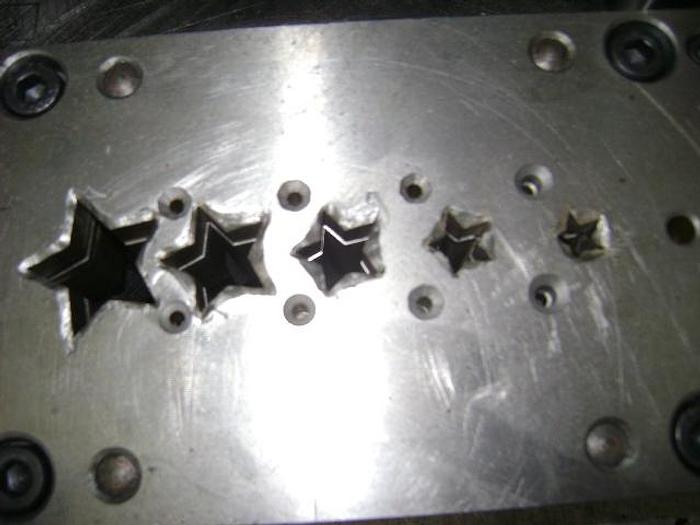 Used 7403-390 Die Set – 5 sizes – Star Design