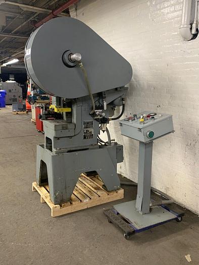 Used 5913-220 Minster Model B1-16, 16 Ton Punch Press, Stamping Press, Air Clutch-Brake / Roll Feed