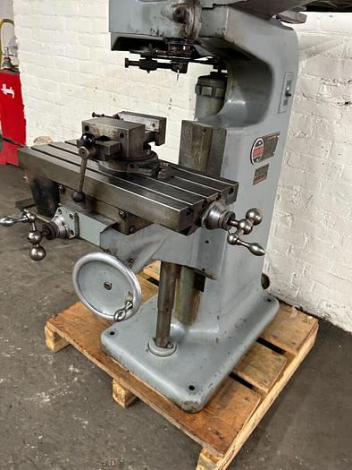 Used 5283-330 Gorton 2-Dimensional Pantograph / Engraver Model P1-2, with Swivel Vise