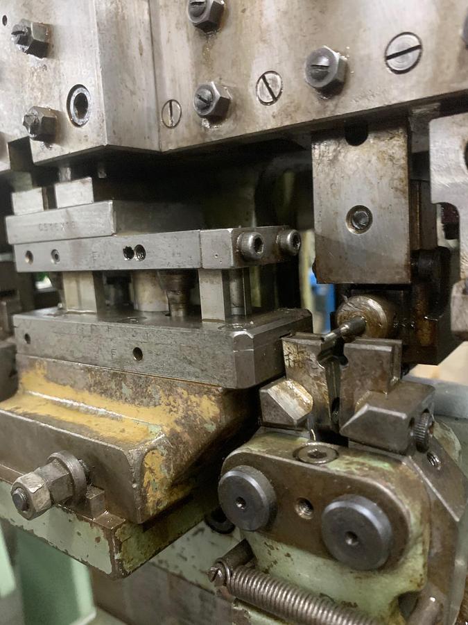 Used Fasti model CS End Cap Machine for Herringbone chain