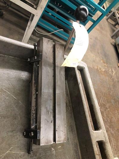 Used 2124-440 Hardinge Lever Operated Double Tool Cross Slide, Model E
