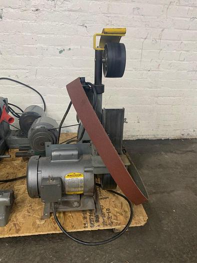 Used 5963-430 Kalamazoo 48″ Long x 2″ Wide Horizontal and Vertical Belt Sanding Machine