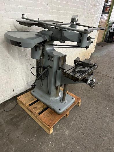Used 5283-330 Gorton 2-Dimensional Pantograph / Engraver Model P1-2, with Swivel Vise