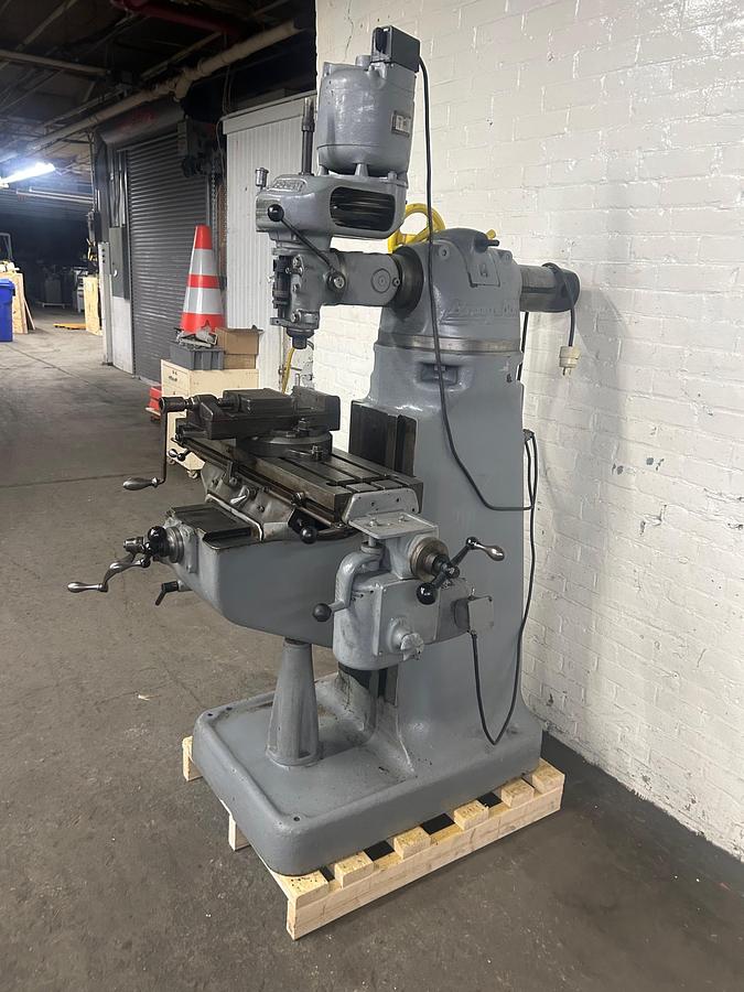 Used Bridgeport 9" x 32" 1/2 HP, 6-Speed Ram Type Vertical Milling Machine