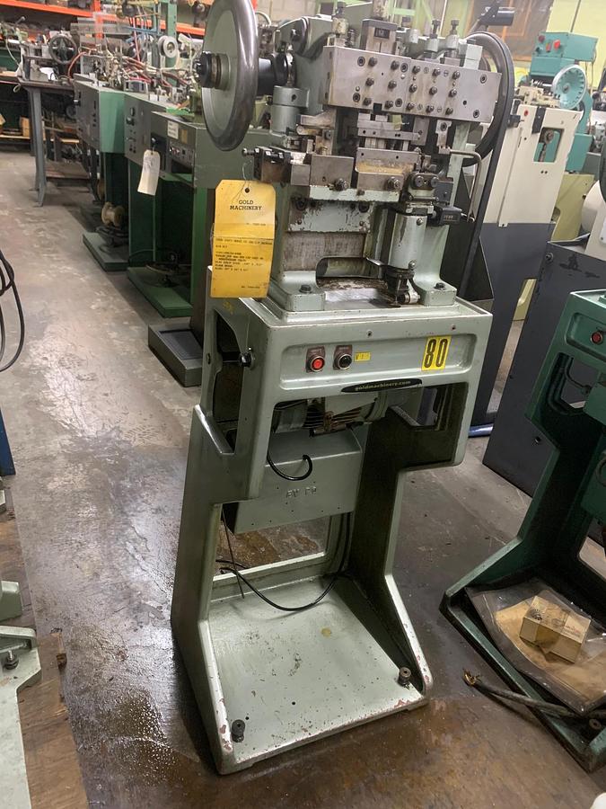 Used Fasti model CS End Cap Machine for Herringbone chain