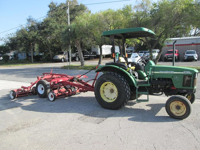 Used Toro reel mower, 5 gang with hydraulic lift 33455