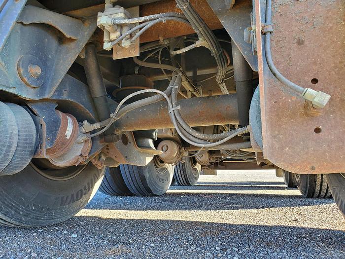 Used 2014 53' Trinity Eagle Bridge 4 Axle Belt Trailer