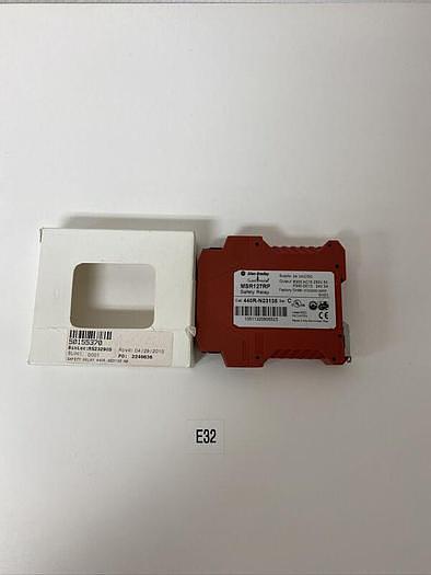 New In Box Allen Bradley Safety Relay MSR127RP 440R-N23135 Ser C