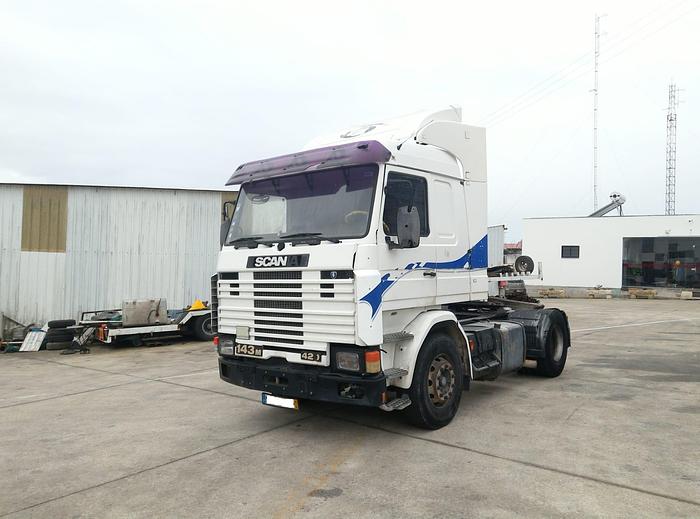 Usado 1995 SCANIA R 143M 420 manual tractor unit