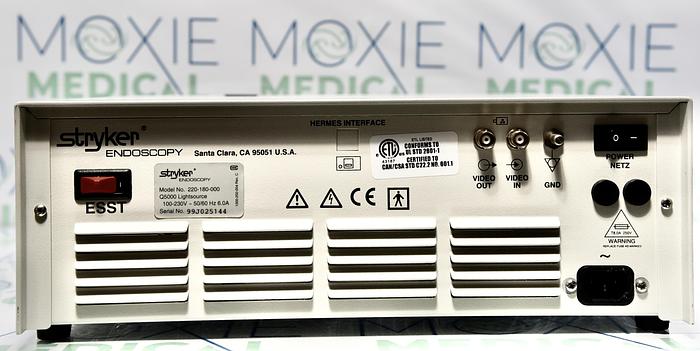 Used Stryker 220-180-000 Q-5000 Endoscopy Light Source Tested and Working