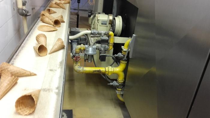 Used WALTERWERK JU45 ROLLED WAFER CONE OVEN