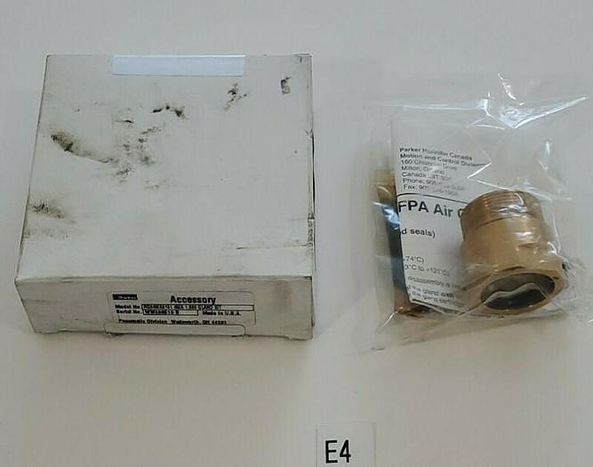 *NEW IN BOX* Parker Rod Gland Kit RG04MA0101 4MA 1.00 + WARRANTY!