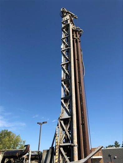 Used 0 Chicago Pneumatic 672 Drill Rig