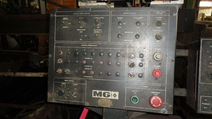 Used MG Industries Plasma Cutter w/Hypertherm H-601 & Hypertherm HT 4001 Power Supply