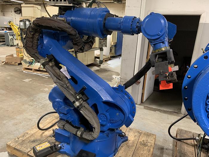 Used MOTOMAN ES165N 6 AXIS CNC ROBOT 165KG X 2651MM