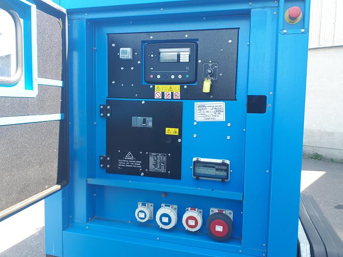 Used Genset MG 110 S-I - Road Tow - Rental Spec