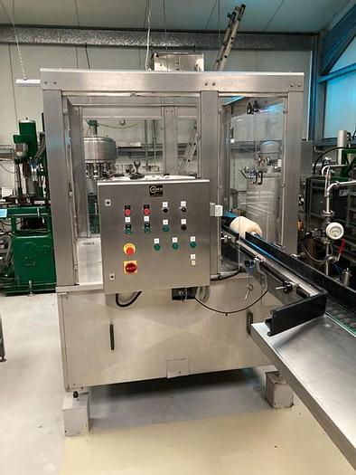 D'occasion COMPLETE FILLING AND CAPPING SYSTEM