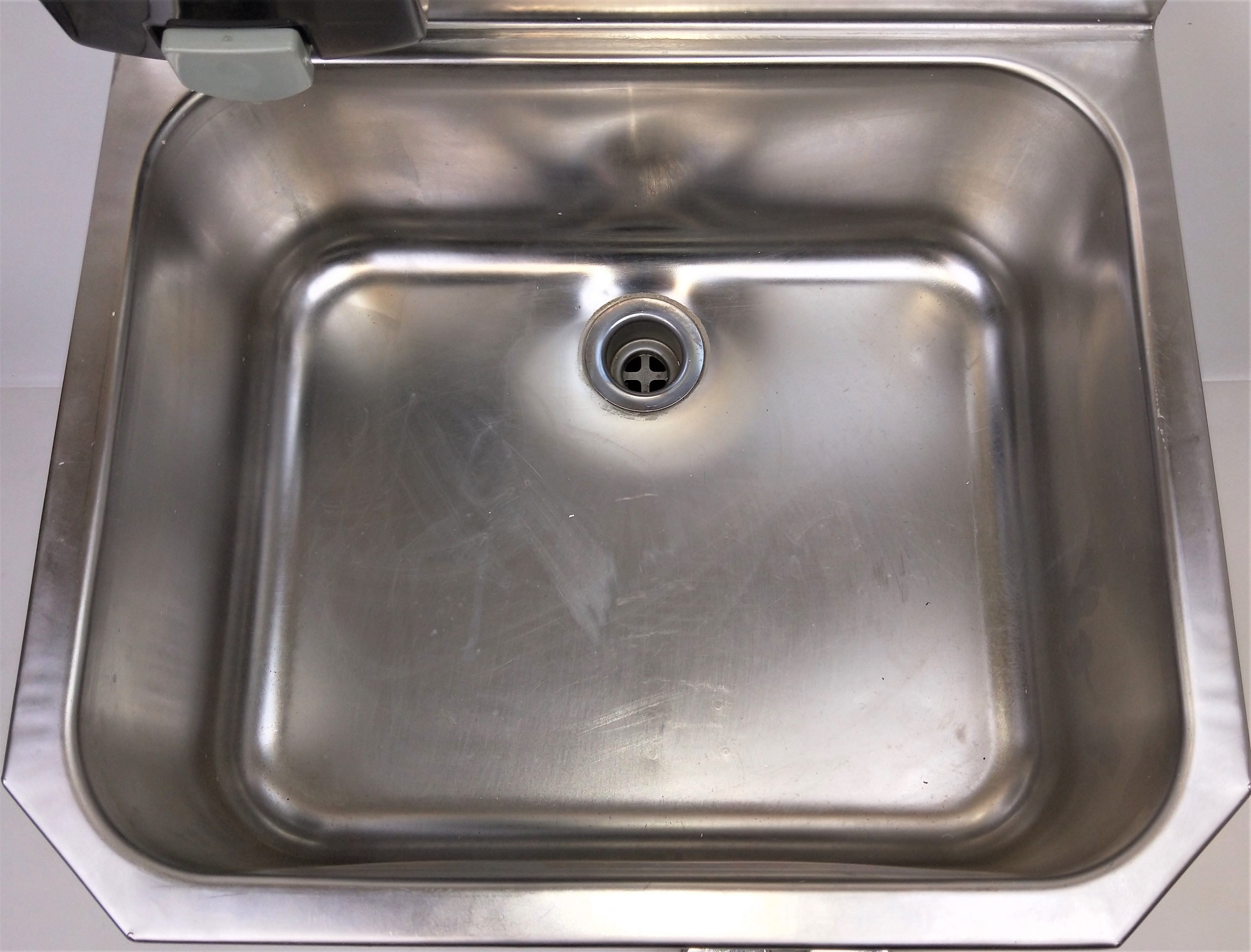 Used Laboratory Wash Sink - 17"W x 14"L x 7"Deep