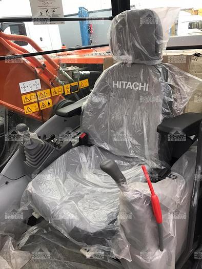2020 HITACHI ZAXIS 220 LC