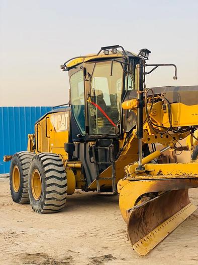 Used 2011 CAT 14M