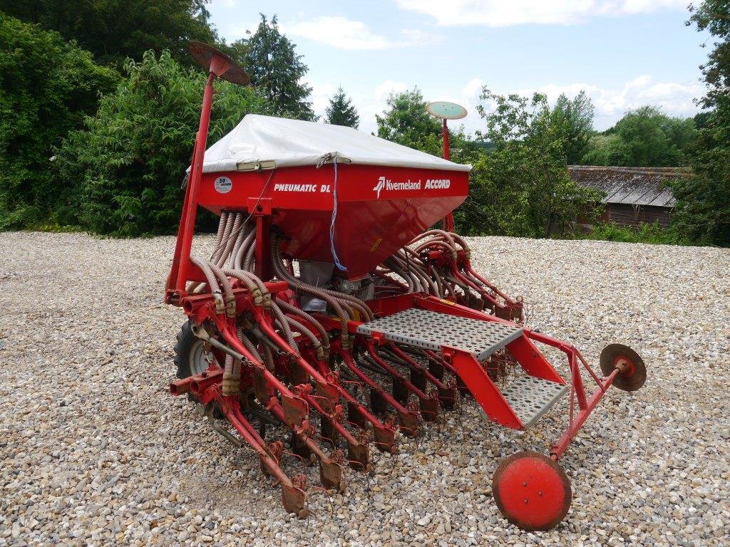 Used Kverneland Accord DL Pneumatic Drill