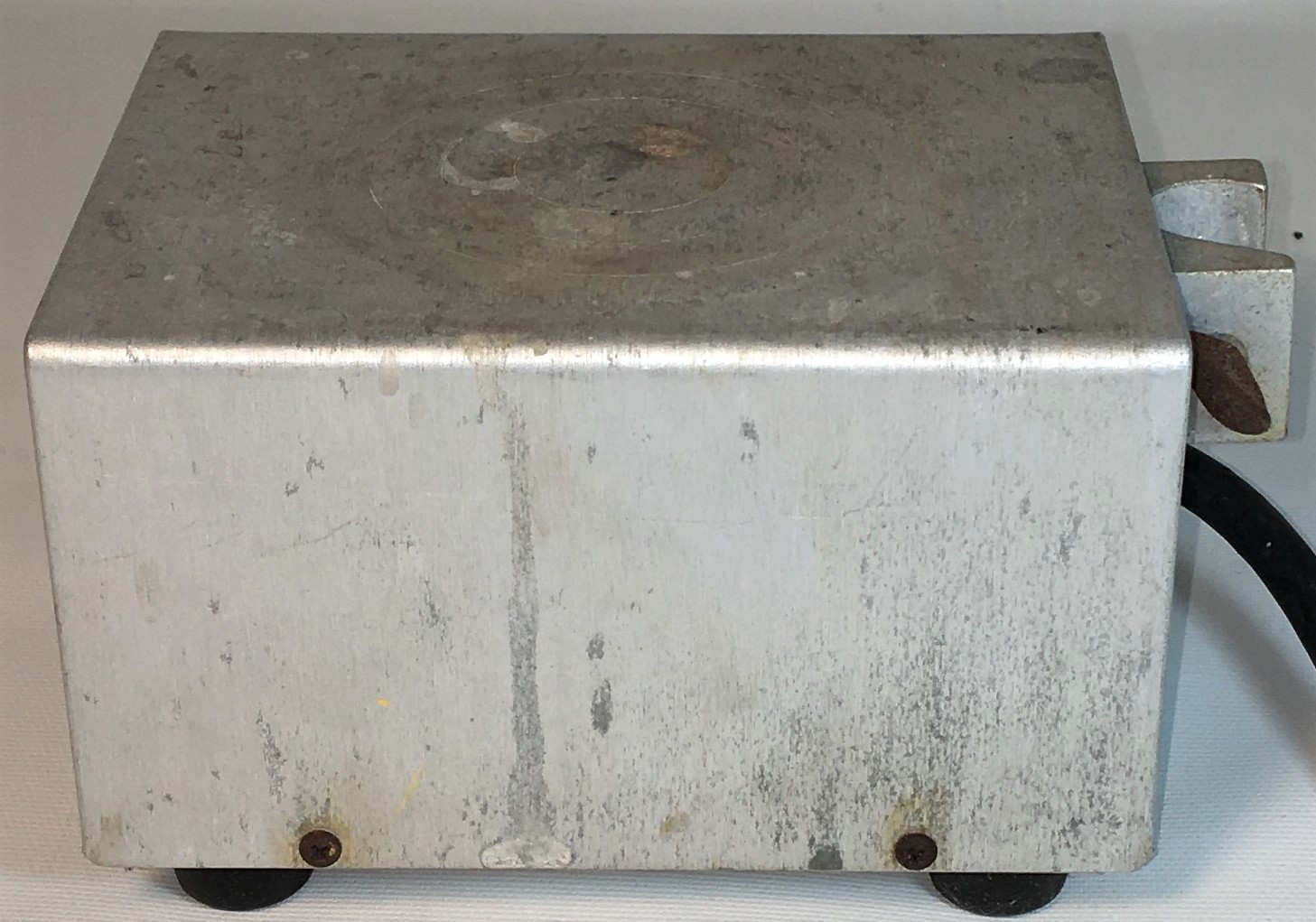 Used VWR 200 Mini Stirrer - 5.5" x 4" Plate