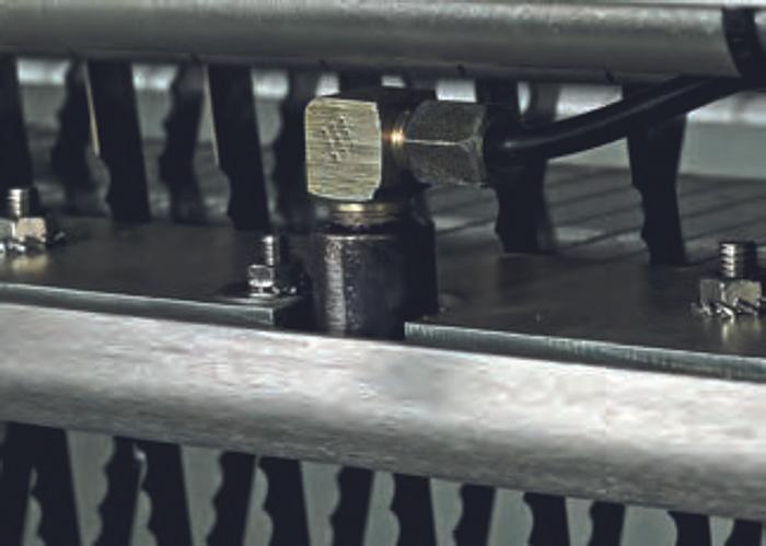 Apex D/ Cross Slicer 208