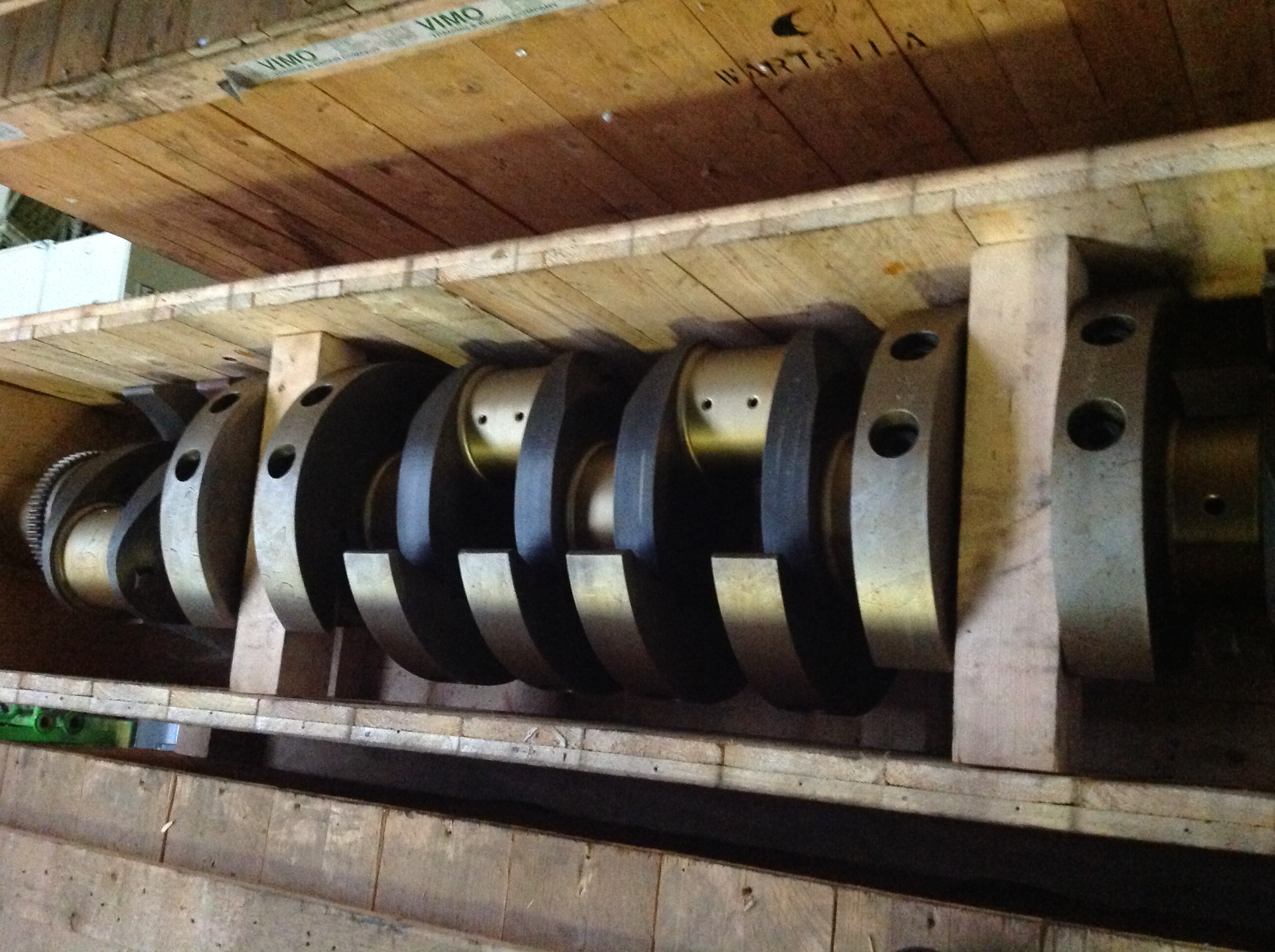 Used CRANKSHAFT DEUTZ SBV12M628