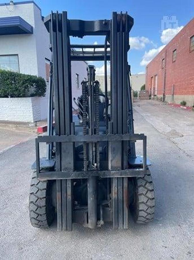 Used 2015 Toyota 8FDU20