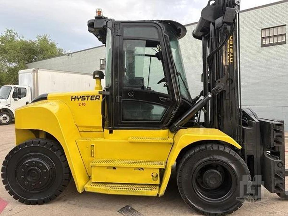 Refurbished 2017 Hyster H210HD2