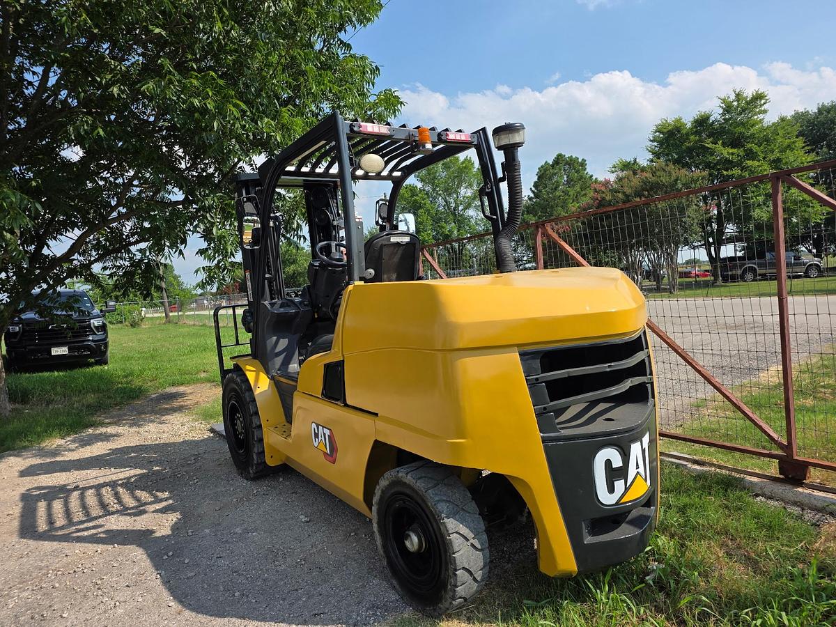 Refurbished 2015 CAT DP55N1 w/ SIDE SHIFTING FORK POSITIONER!