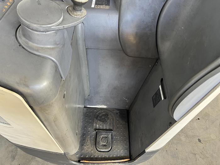 Used 2014 Crown RR5725-45