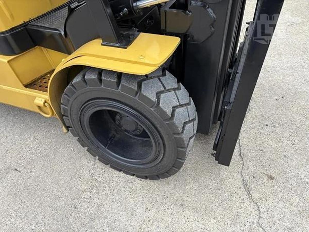 Used 2017 Yale GTP060MX