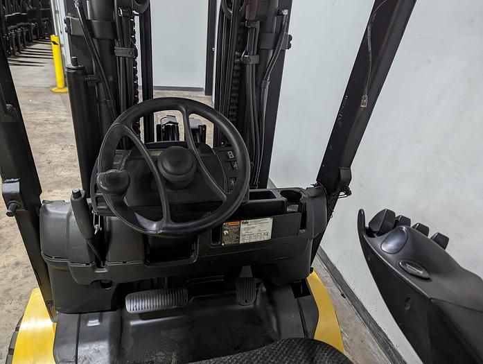 Used 2012 YALE GLC120VX