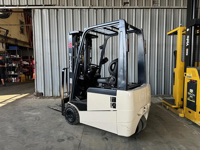 Used 2008 Nissan 1N1L18V