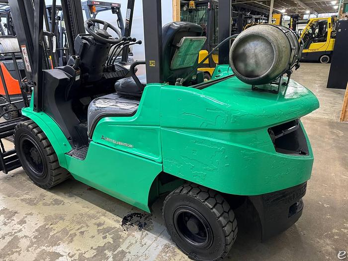 Used 2011 Mitsubishi FG30N