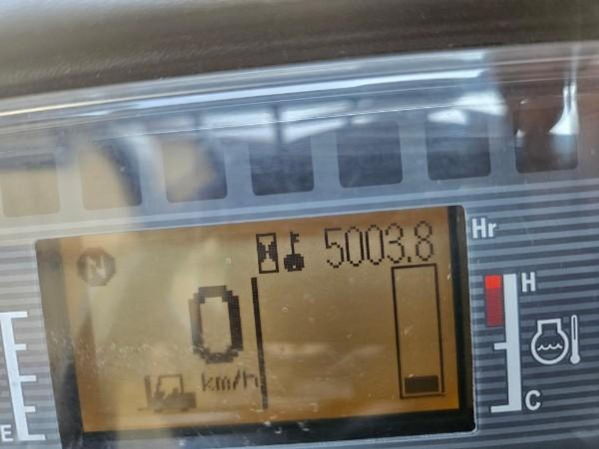 Refurbished 2020 Mitsubishi FG25N