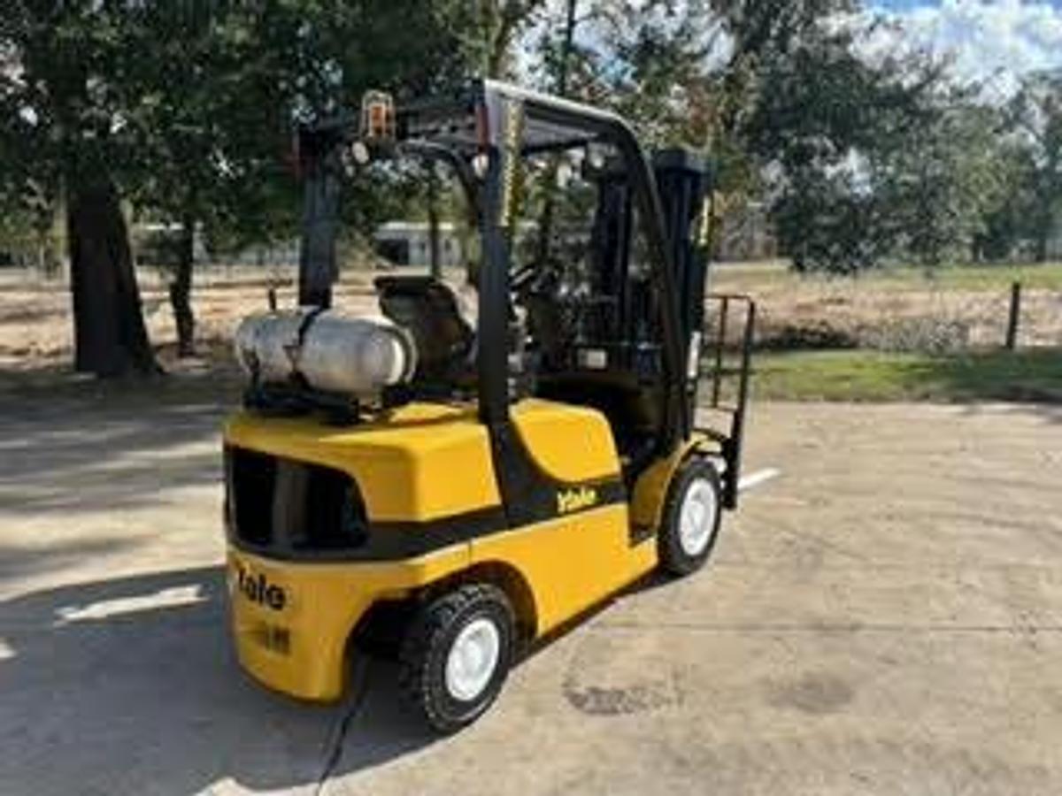 Refurbished 2015 Yale GLP050VX